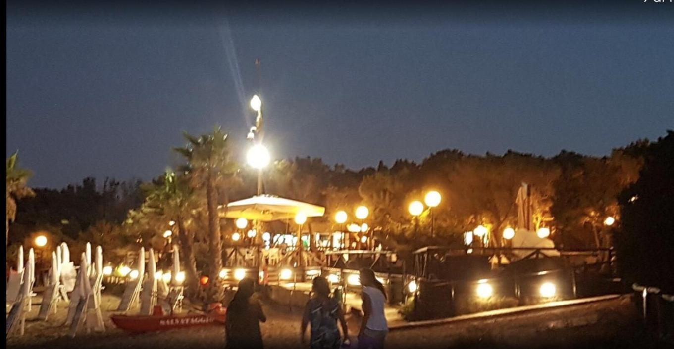 Rosa Marina Frontline Beach Остуни Екстериор снимка